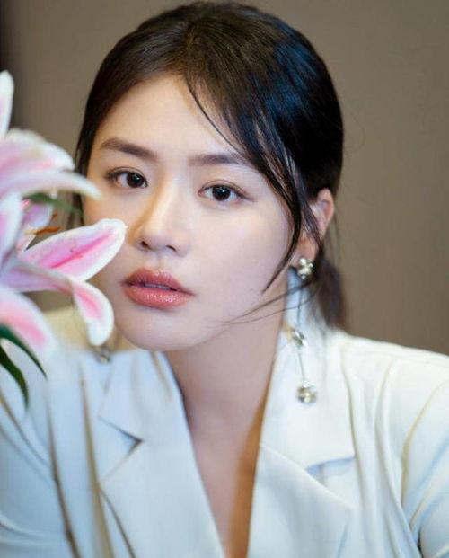 圈内爆料李现井柏然,揭秘娱乐圈的神秘友情 第2张 圈内爆料李现井柏然,揭秘娱乐圈的神秘友情 第2张