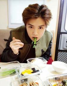 鹿晗爆料新闻,揭秘娱乐圈幕后真相 第3张 鹿晗爆料新闻,揭秘娱乐圈幕后真相 第3张